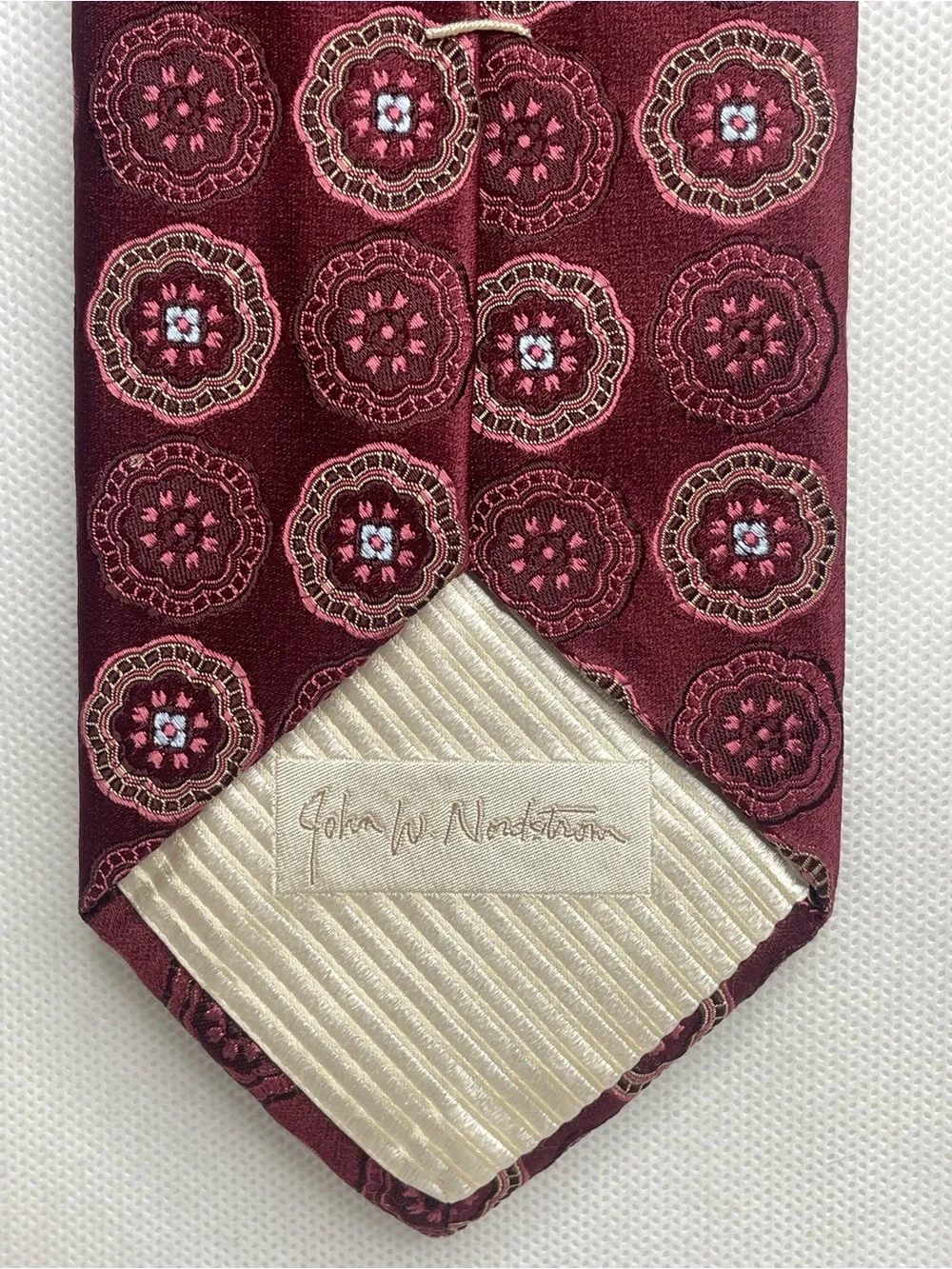 John W Nordstrom Designer Silk Necktie Burgundy Embroidered Medallions Tie USA